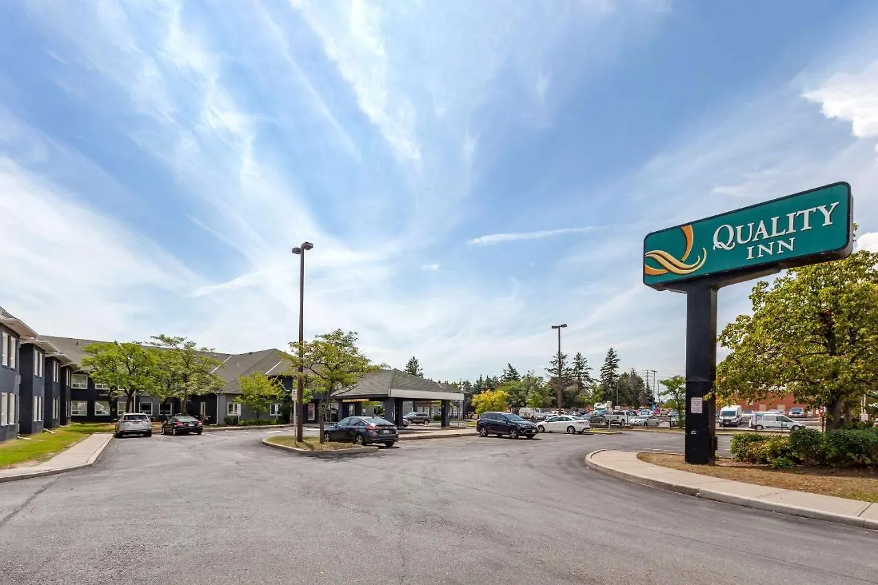 ***  Quality Inn Airport West Mississauga Canada