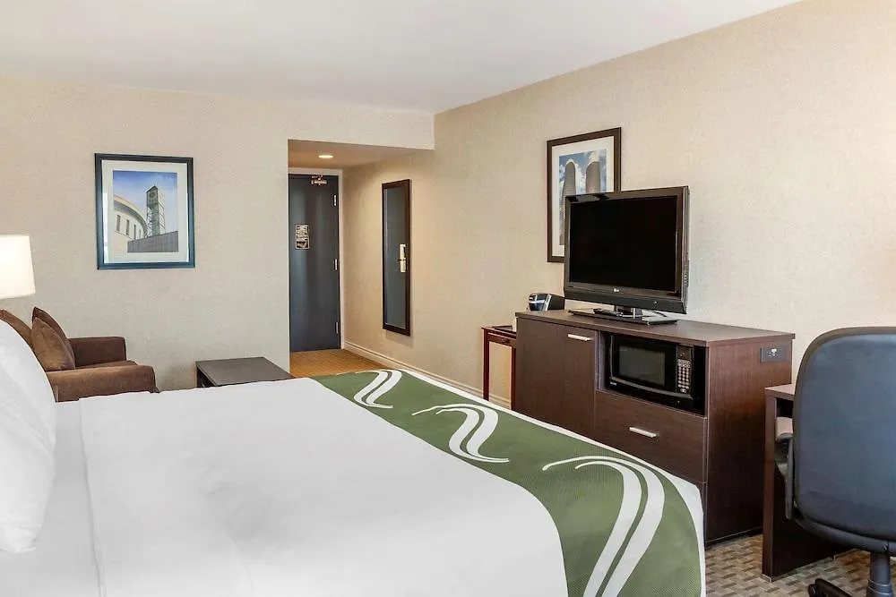 Quality Inn Airport West Mississauga