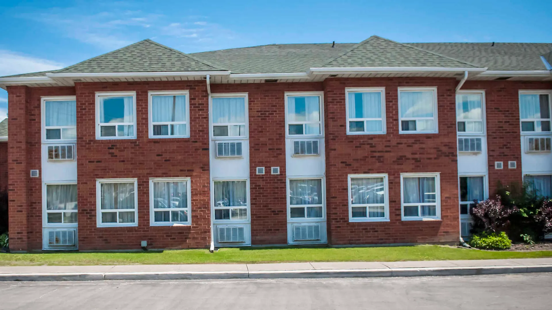 Quality Inn Airport West Mississauga